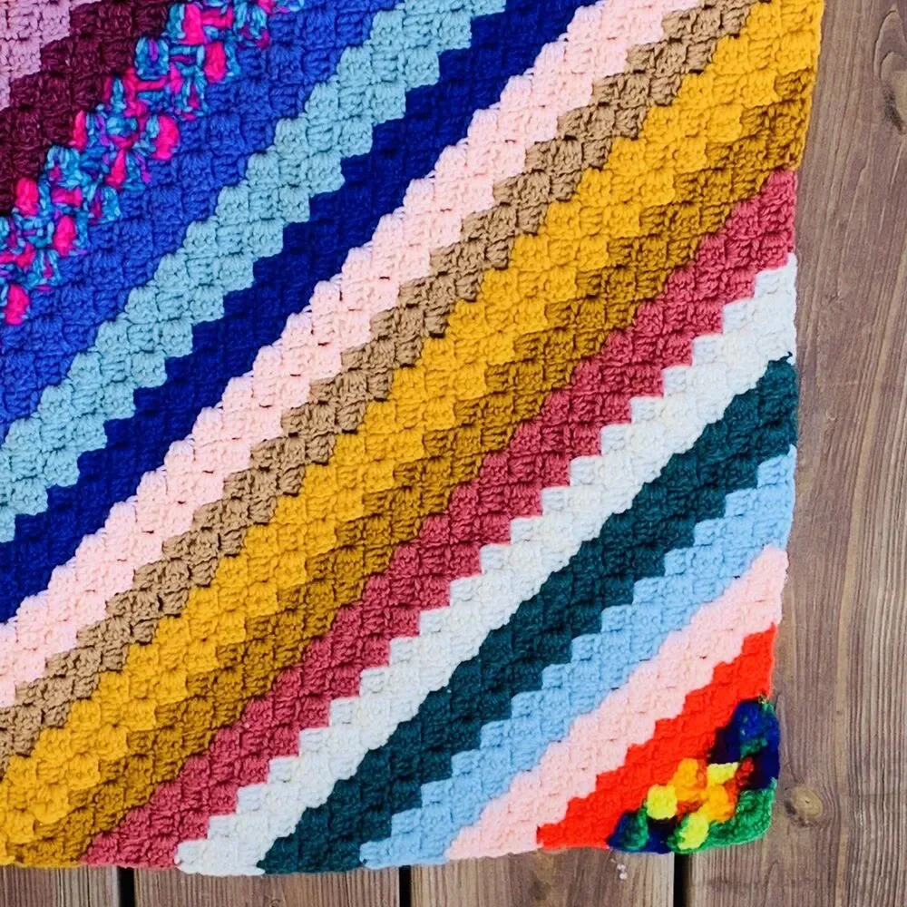 Vintage Crocheted Afghan Granny Lap Blanket Multi Colorful 30”x40”. EUC